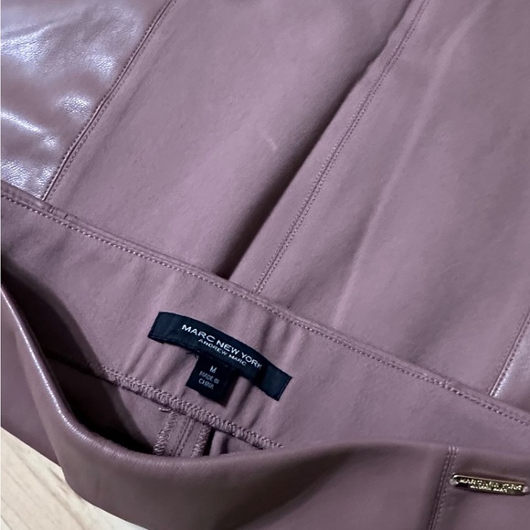 Soft leather skirt. - Picture 4 of 4